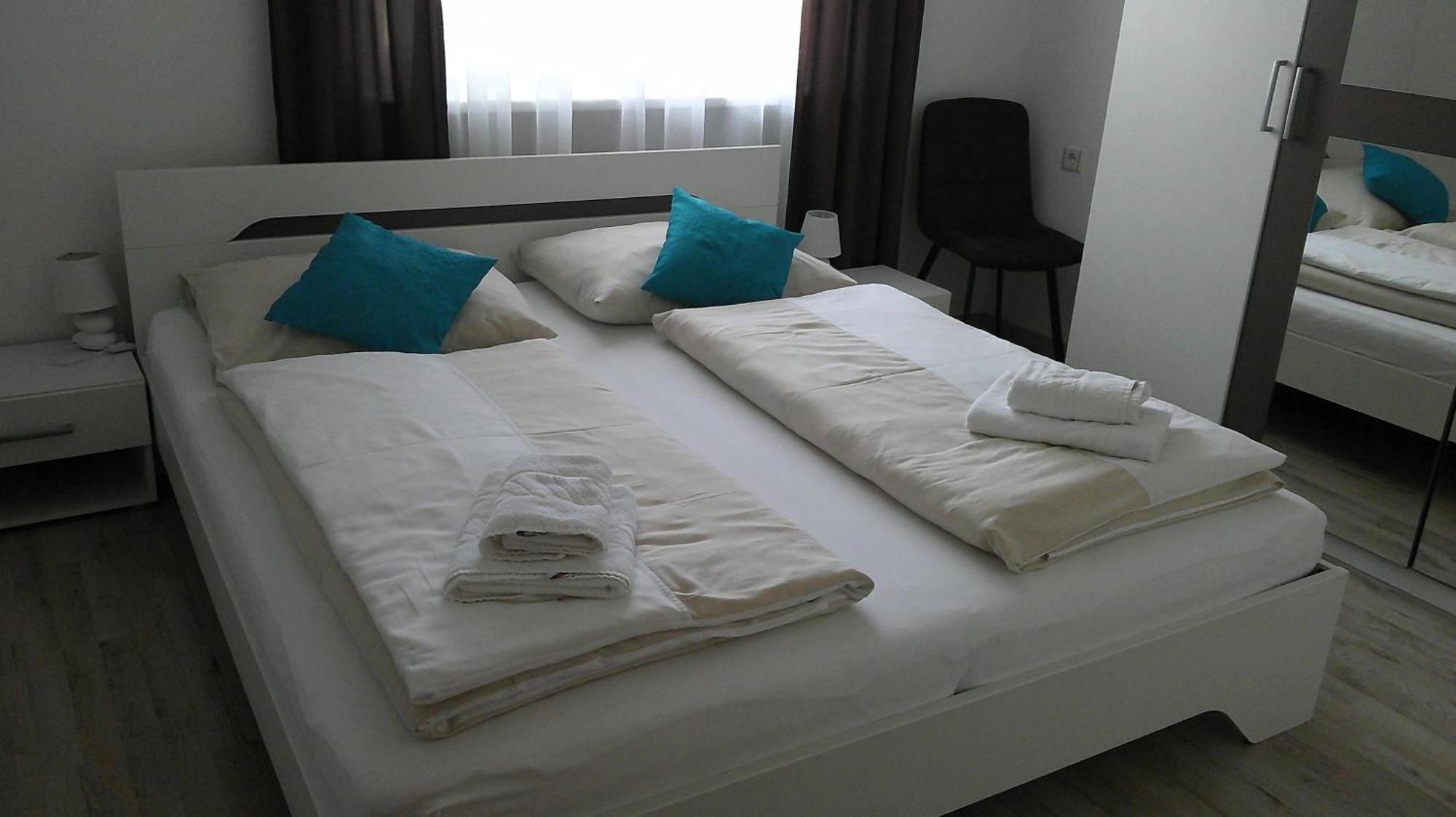 Bora Appartements 1 Mit 4 Schlafzimmer Zell am See Exteriör bild